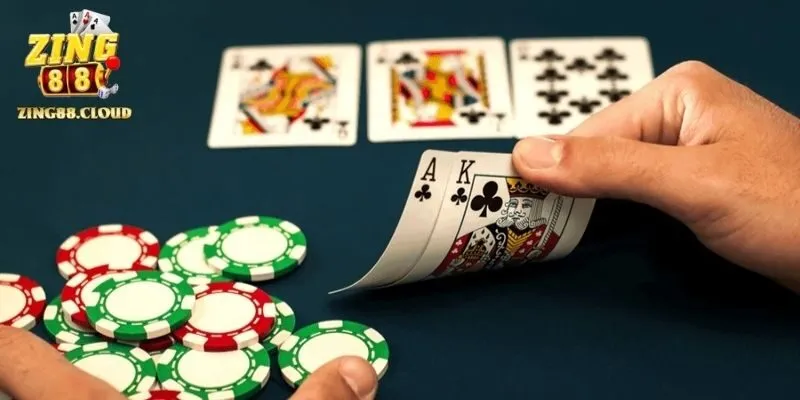 Xì tố và Poker quốc tế đều mang màu sắc riêng